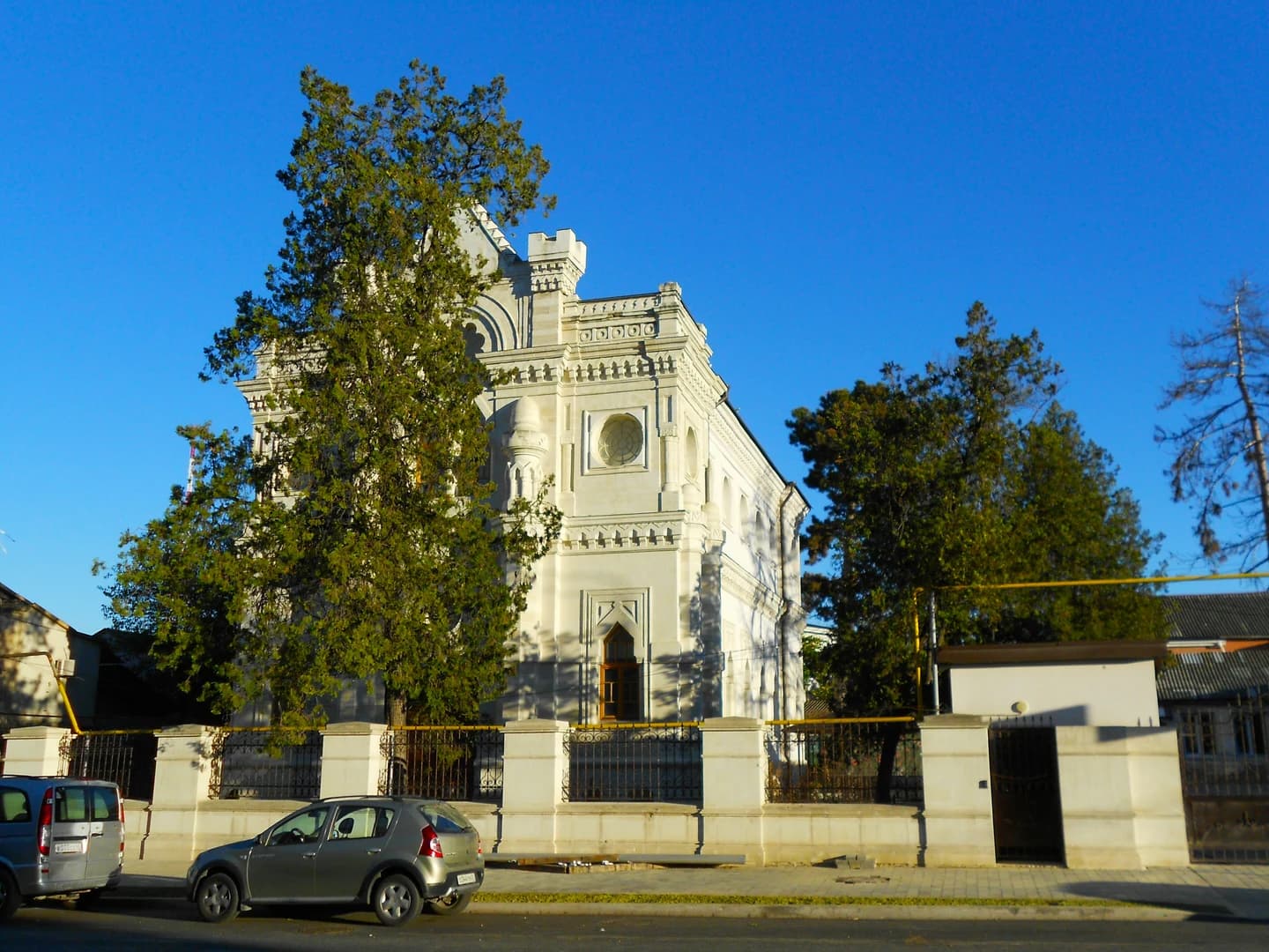 Караимская кенасса Симферополя